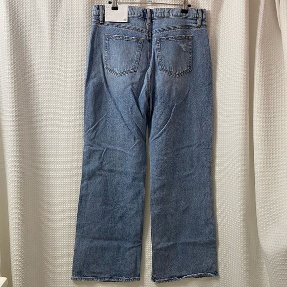 NWT LOFT Petite High Rise Wide Leg Jeans in Light Wash Indigo - Picture 7 of 9
